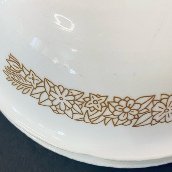 2- Corelle Woodland bowls  - Good Condition! - Picture 5 of 7